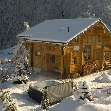 Vendégház Chalet Cygnet 4*
